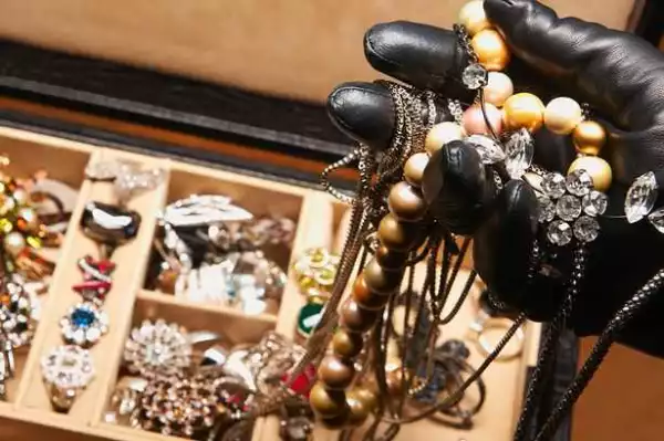 Housekeeper absconds with employer’s jewelry worth N3million
